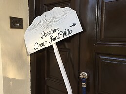 Penelope Dream Pool Villa