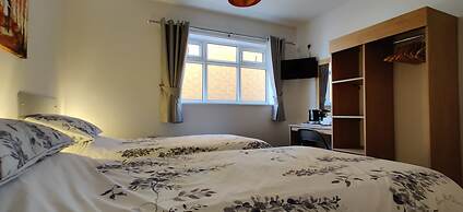 Aaron Lodge Guest House