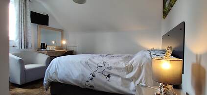 Aaron Lodge Guest House