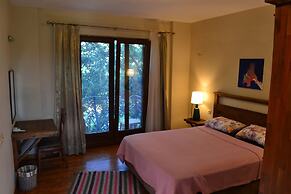 Assos Batik Iskele Beach Hotel