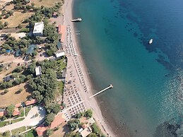 Assos Batik Iskele Beach Hotel
