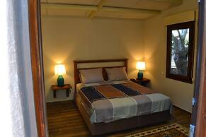 Assos Batik Iskele Beach Hotel