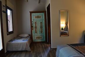 Assos Batik Iskele Beach Hotel