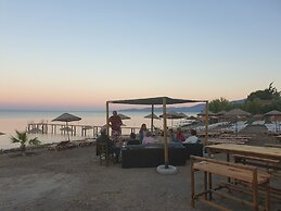 Assos Batik Iskele Beach Hotel