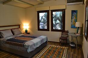 Assos Batik Iskele Beach Hotel
