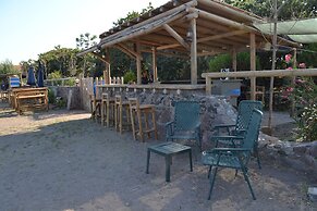 Assos Batik Iskele Beach Hotel