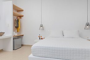 Irida Vacation Suites