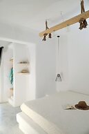 Irida Vacation Suites