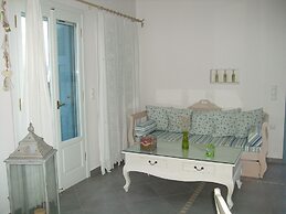 Irida Vacation Suites