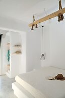 Irida Vacation Suites