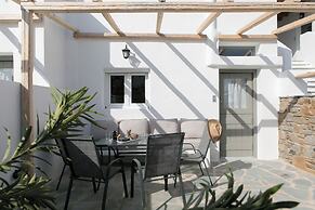 Irida Vacation Suites