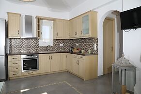 Irida Vacation Suites