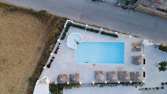 Irida Vacation Suites