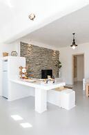 Irida Vacation Suites
