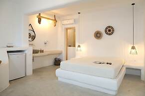 Irida Vacation Suites