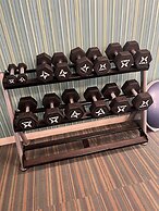 Holiday Inn Express And Suites Mobile - University Area by IHG