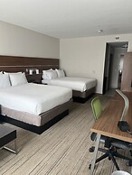 Holiday Inn Express And Suites Mobile - University Area by IHG