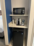 Holiday Inn Express And Suites Mobile - University Area by IHG