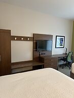 Holiday Inn Express And Suites Mobile - University Area by IHG
