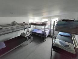 Plymouth Backpackers Hotel