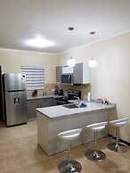 Gold Coast - Beautiful 2 Bedroom Town House