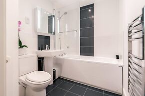 Roomspace Apartments -Capitol Square