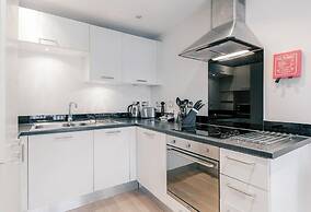 Roomspace Apartments -Capitol Square