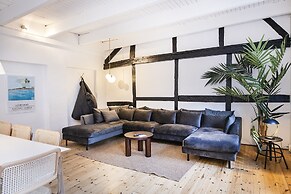 The Townhouse by Daniel&Jacob’s