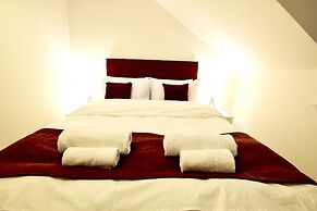 Roomspace Apartments -Kirk Court