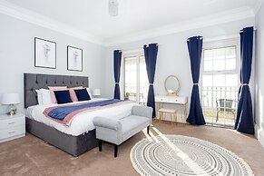 Compass Point by Sorted Stay