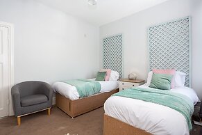 Compass Point by Sorted Stay