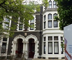 3 Luxury En-suite Bedrooms