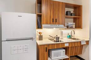 Uptown Suites Extended Stay Denver CO – Centennial