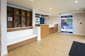 Uptown Suites Extended Stay Denver CO – Centennial