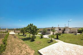 1136 Villetta Paola by Barbarhouse