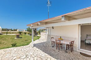 1136 Villetta Paola by Barbarhouse