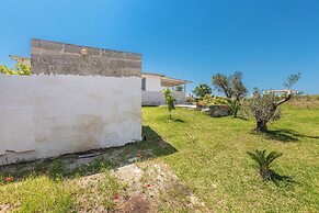 1136 Villetta Paola by Barbarhouse