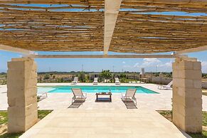 1136 Villetta Paola by Barbarhouse