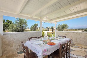 1136 Villetta Paola by Barbarhouse