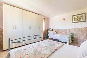 1136 Villetta Paola by Barbarhouse