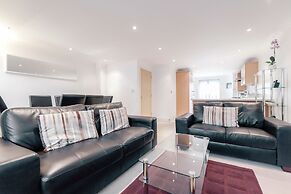 Roomspace Apartments -Sandfield Court