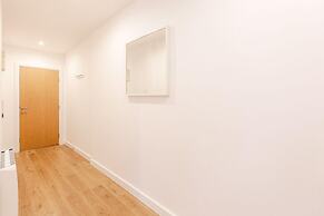 Roomspace Apartments -Swan House
