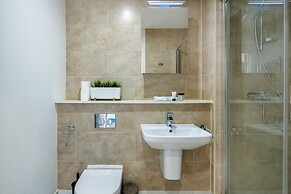 Roomspace Apartments -Swan House
