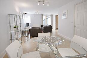 Roomspace Apartments -The Courtyard
