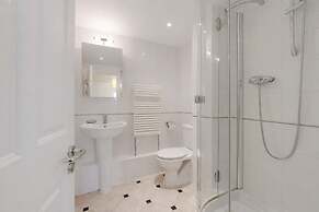 Roomspace Apartments -The Courtyard