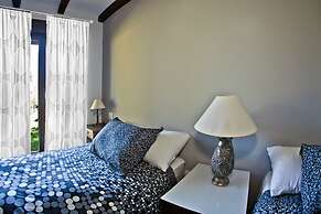 Apartamentos El Roble