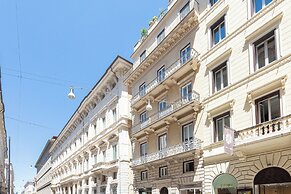 Amazing Piazza Venezia Suites