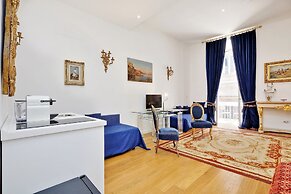 Amazing Piazza Venezia Suites