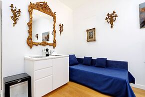 Amazing Piazza Venezia Suites