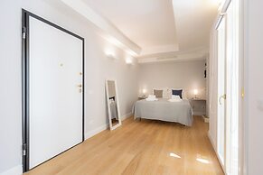 Amazing Piazza Venezia Suites